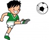 サッカーをする男の子2