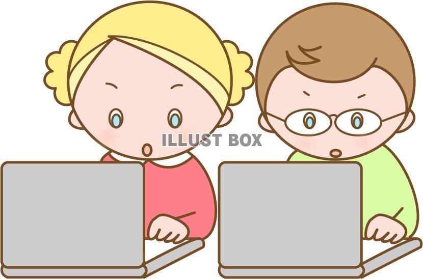 無料イラスト パソコンをする外国人の子どもたち