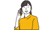 スマートフォンで通話をする女性