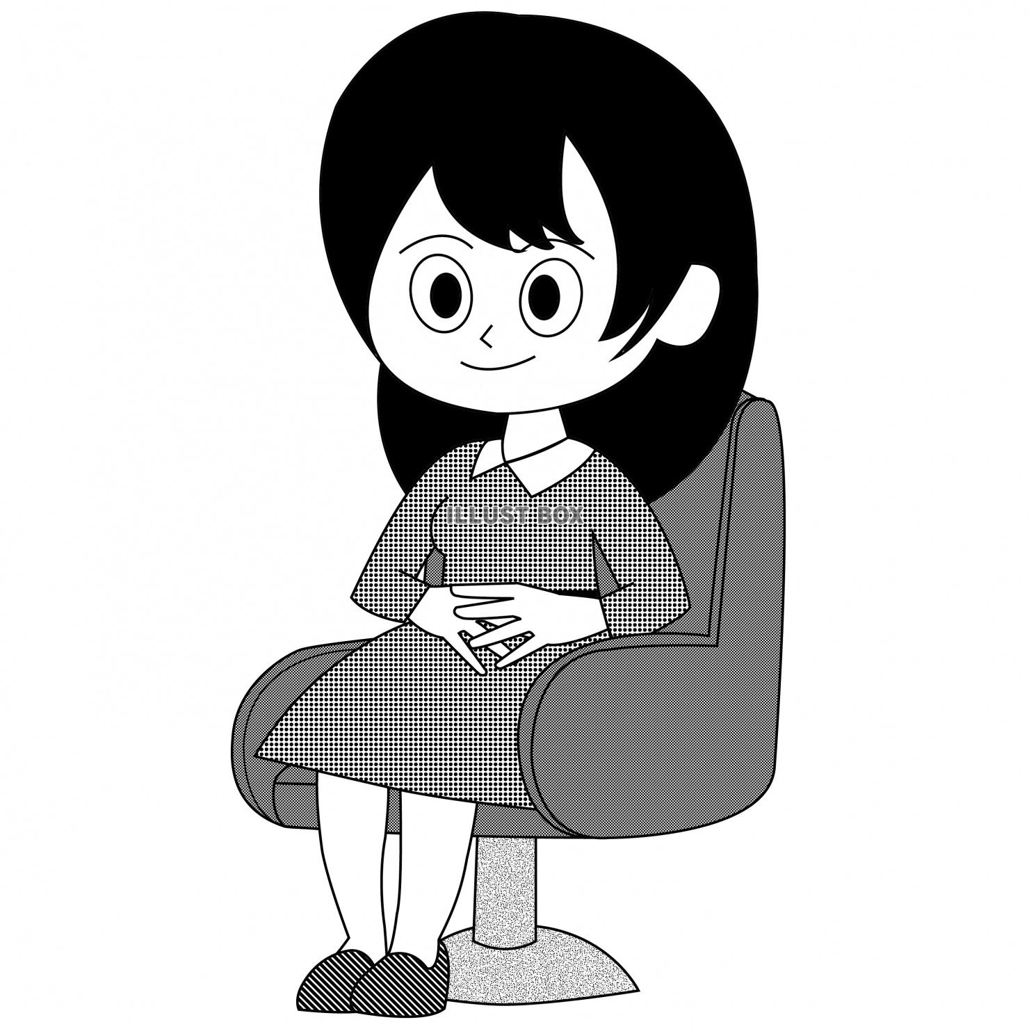 椅子に座っている女の子（白黒）