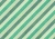 斜めのストライプ背景（緑） 