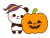 仲良しなパンダとカボチャのおばけ