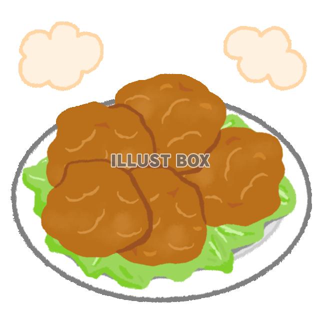 お皿に乗った出来たての唐揚げ