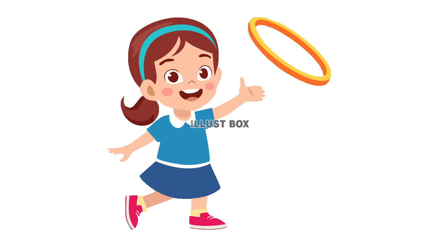 輪投げで遊ぶ女の子