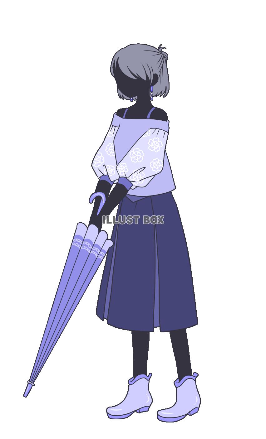 傘をたたむ女性